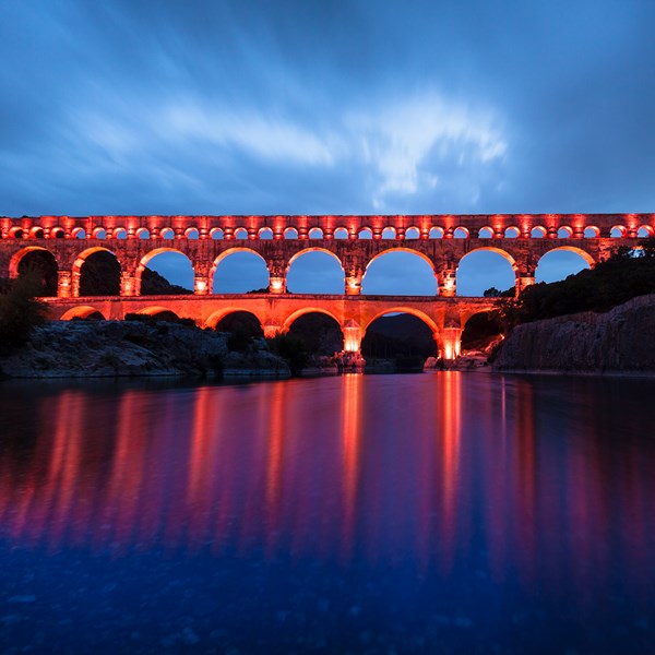 Pont du Gard de nuit